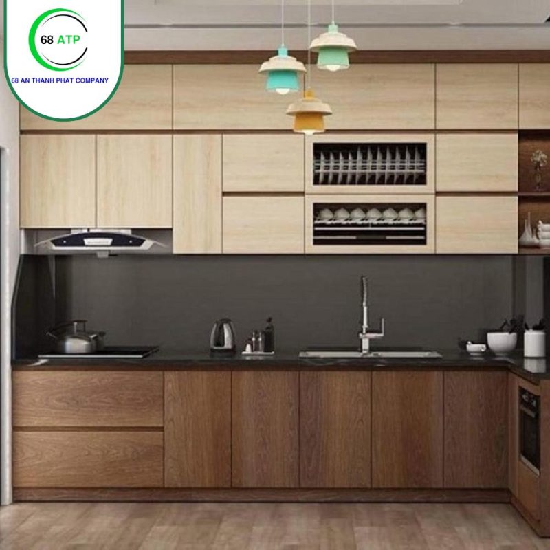 Tủ bếp làm bằng tấm ván nhựa vân gỗ