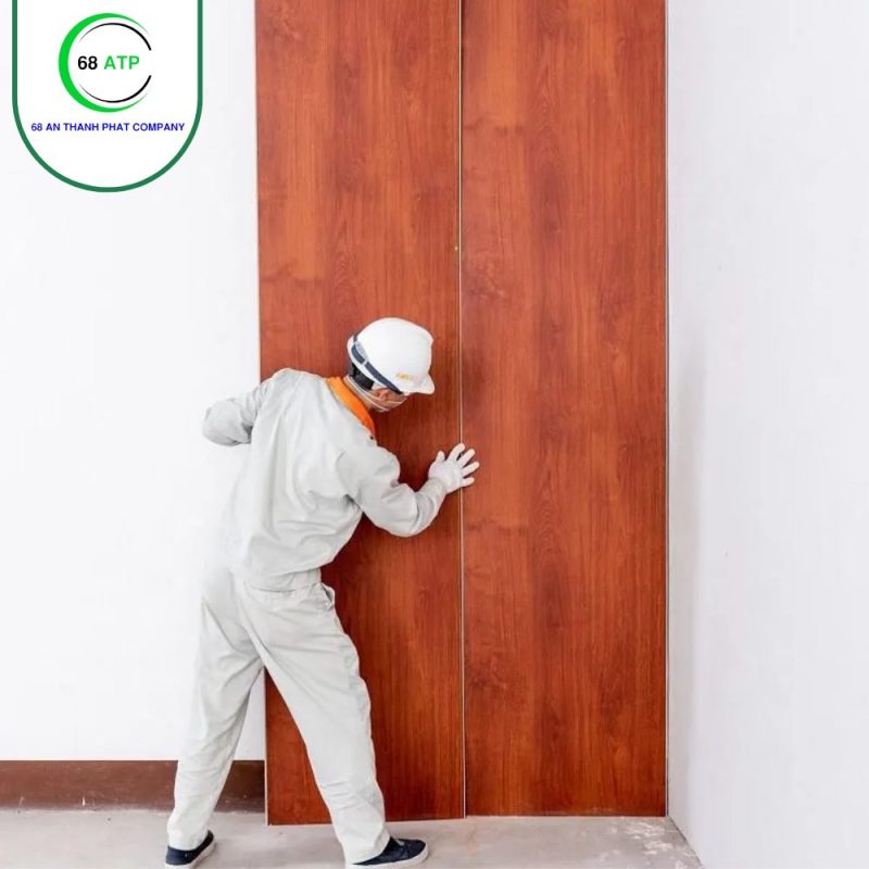 Vệ sinh tấm nhựa ốp tường 